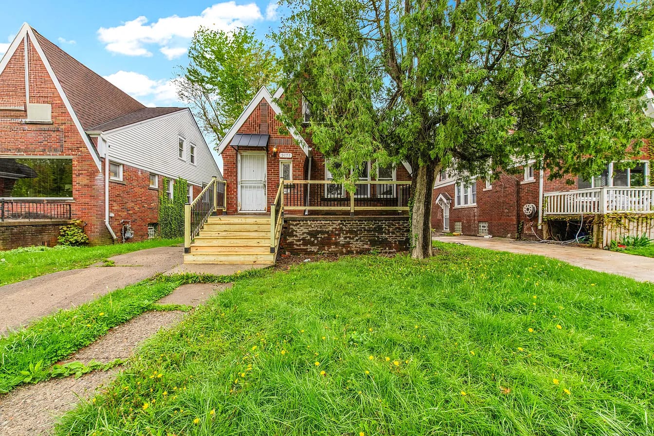 Property thumbnail image