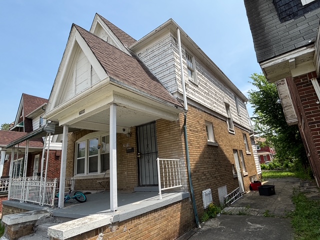 Property main image